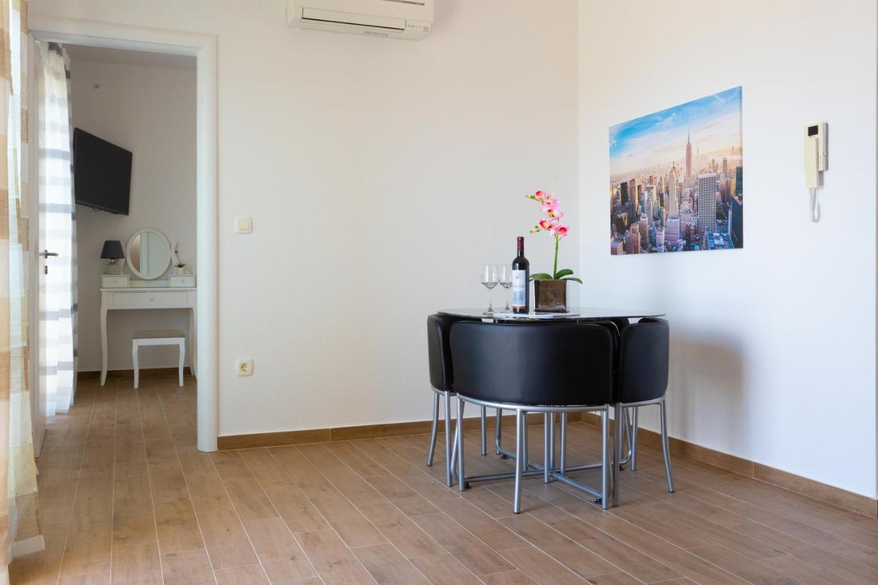 Jasa Deluxe Lägenhet Makarska